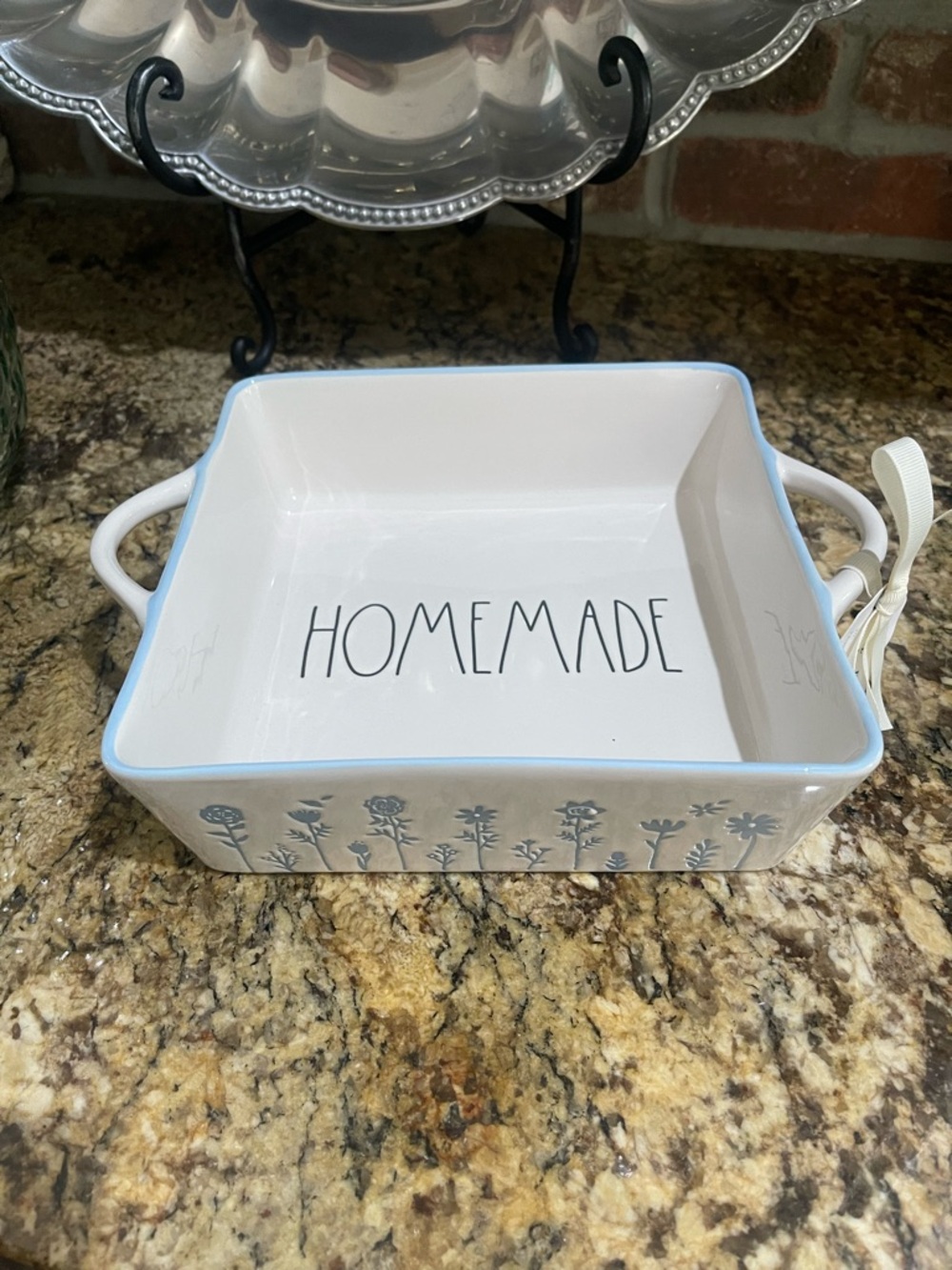 Rae Dunn HOMEMADE blue and white floral
baking dish - 8” square Brand new